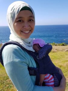 From front hijabi mum and baby 10